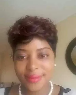 Profile image for Lucia Zondo